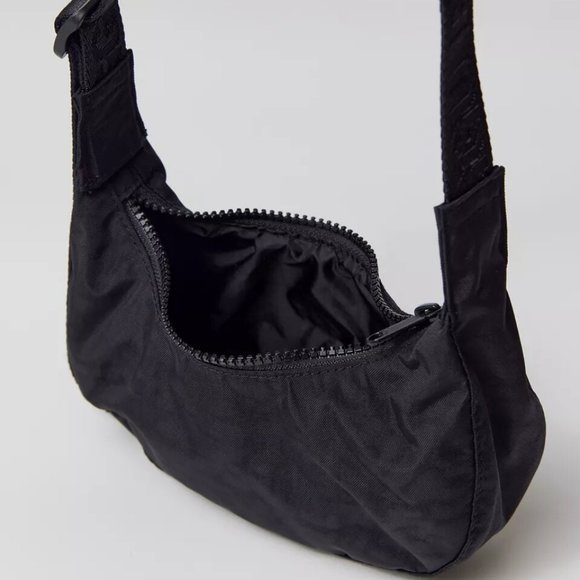 NWT Baggu Mini Nylon Crescent Bag - Black - Picture 9 of 9